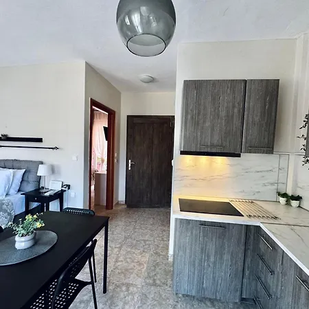 Sun Sight Apartment *